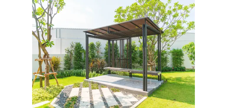 Bioklimatik Pergola mı, Tente Pergola mı? Dış Mekânlar İçin Doğru Sistemi Seçme Rehberi