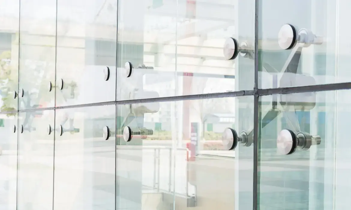 Rüzgar Kırıcı Cam Sistemleri